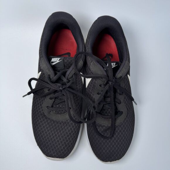 Nike Tanjun Running Shoes Black White 812655-011 Women’s 8 Lightweight Sneaker - Picture 3 of 9